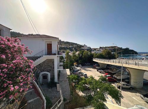 The Icarian resort " Dourediko" by BRP-PROPERTIES in Evdilos