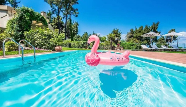 The Sani Jewels, Villa Urania in Sani