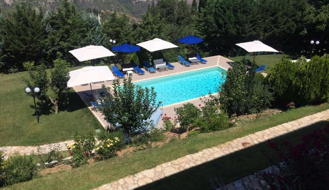 THEA STUDIOS Eurostina in Pírgos