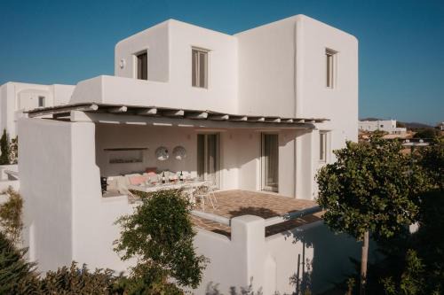 Thija, Private Beach View Retreat, Glyfada Naxos in Aliko Beach