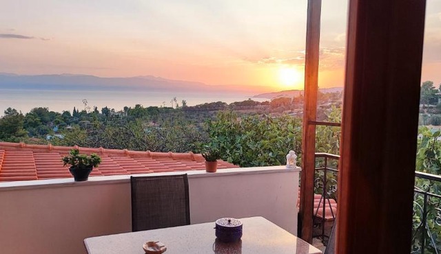 THOMAS VIEW Εξοχικό σπίτι με θέα στη θάλασσα in Porto Heli