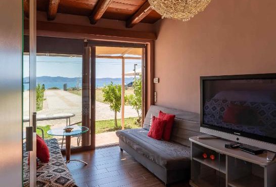 Thoricus Studio by the Beach in Lávrion