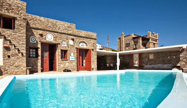 Tinos Habitart in Triandáros