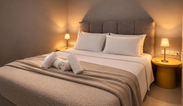 Urban Downtown Suite - Meno Homes 4 in Xanthi