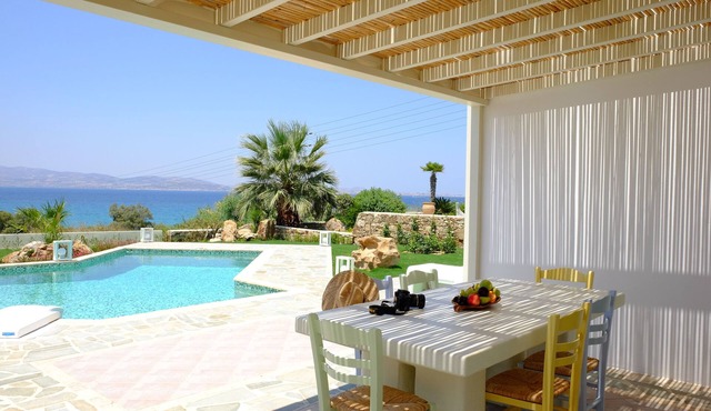 Valea 4 Bedroom Sea View Villa in Naxos in Naxos