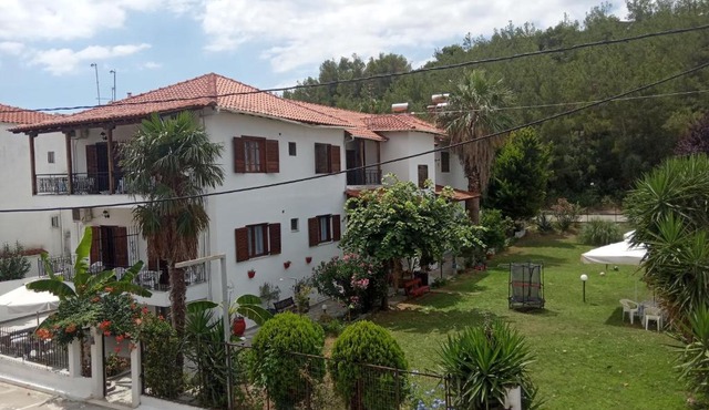 VANGELI'S GARDEN HOUSE in Nea Potidaea