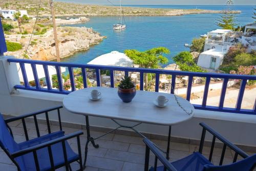 Varda apartments - Kythoikies holiday houses in Kythira