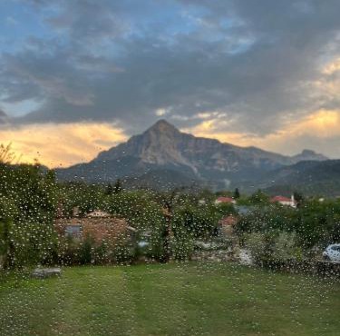 vaya living in Central Tzoumerka