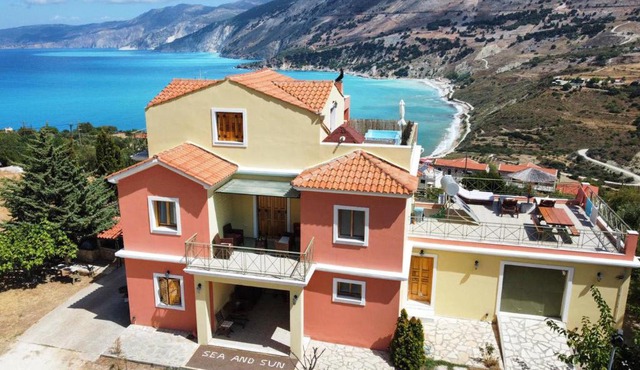 Villa Alexandros in Zóla