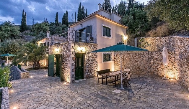 Villa by Kissakas Beach with Sea Views in Pera Melana