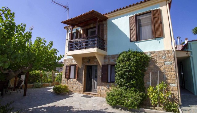 Villa Clairy By Rental Pro Nikiti Halkidiki in Nikiti