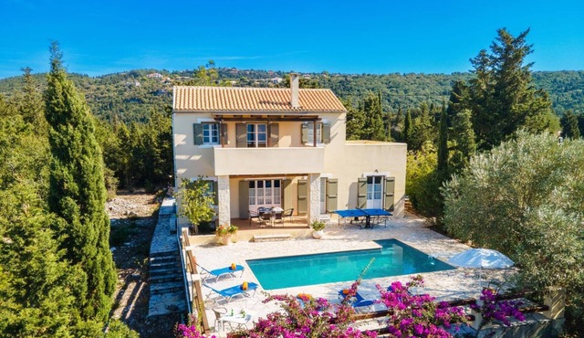 Villa Dimitra Fiskardo by Villa Plus in Tzamarelata