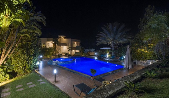 Villa Elina Luxury Residence in Stalos