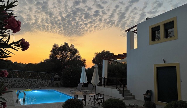 Villa Galini: Where Peaceful Living Meets Greek Charm, Close to Lindos. in Rhodes
