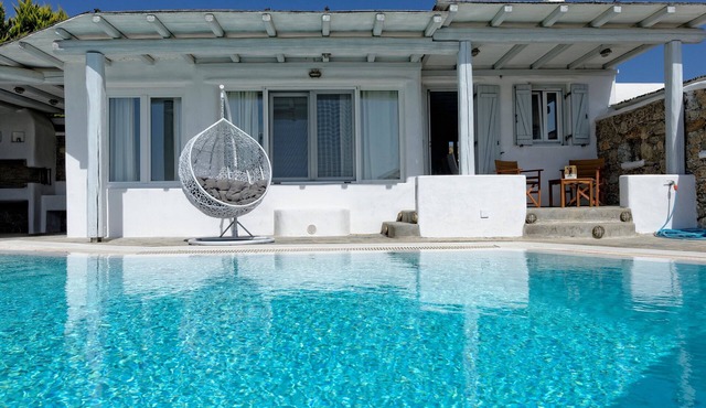 Villa "Harmony' with Sea View, Private Pool & Wi-Fi in Mykonos