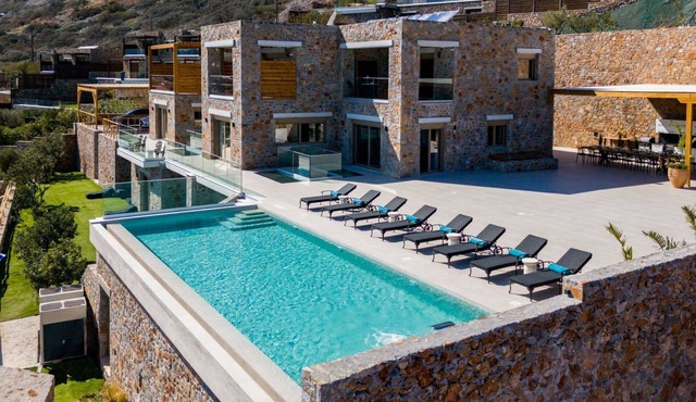 Villa Hislop - Ten Bedroom Villa, Sleeps 20 in Elounda