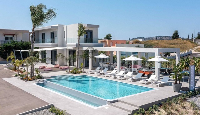 Villa Korali blends luxury and comfort seamlessly in every corner. in Pastida