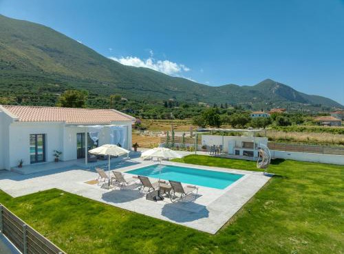 Villa La Luna in Pigadhákia