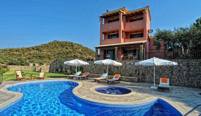 Villa Mare e Monti with jacuzzi, private heated pool, sea and mountain view in Corfu