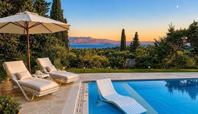 Villa Nina peaceful rural green nature 15 min walk to beach in Agios MArkos