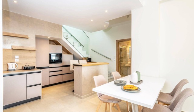 Villa Nora by Villa Plus in Vlachata