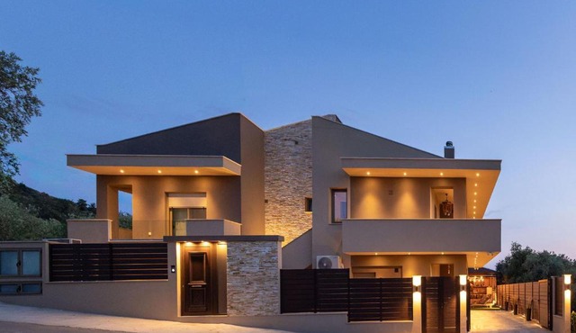 Villa Nous luxury in Skala Sotiros