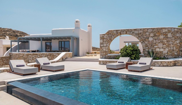 Villa Oasis by Ethos Hospitality in Mykonos