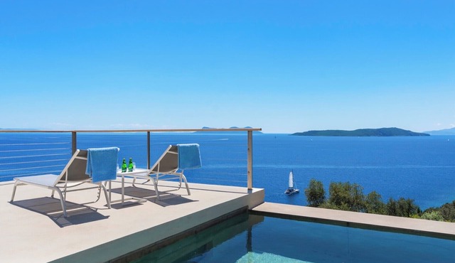 VILLA ODISSOS - Private Paradise with 2 infinity pools & Sea access in Sivota