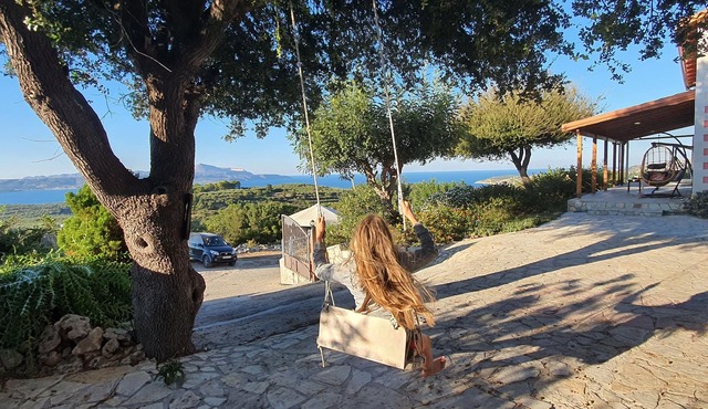 VILLA ONEIRO IN TSIVARAS WITH SPECTACULAR VIEW TO THE SEA AND MOUNTAINS in Τσιβαρας
