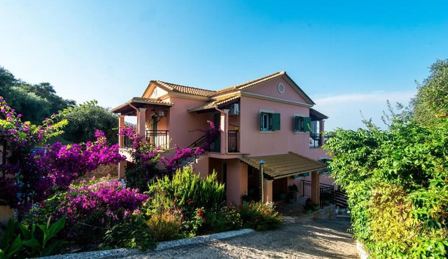 Villa Pepy Studio 2 in Mesongi