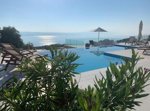 Villa Salina Luxury Pool Villa in Kechria
