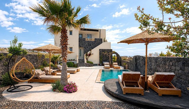 Villa Samaros in Karterádos