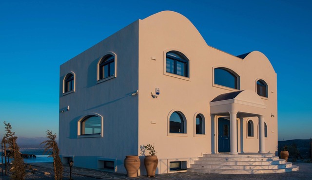 Villa Santorini, Wine Dark Sea Villas in Malevizi