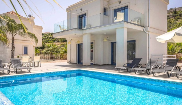 Villa Seahorse Skala in Ionian Islands