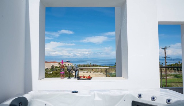 Villa Serena Kalithea Rhodes Sea View& Jacuzzi in Rodos