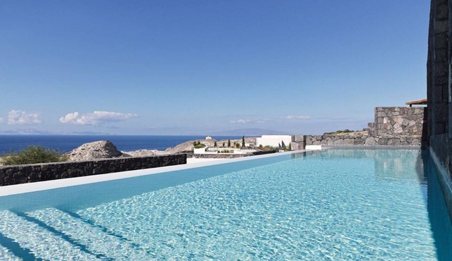 Villa Solerion, Divine Sea Views, Private Pool, Furnished Terrace, Sanrotini in Santorini