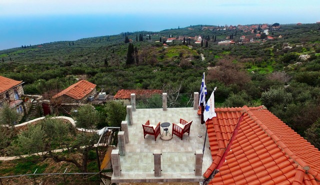 Villa Somatiana: Traditional Stone House in Σωματιανά