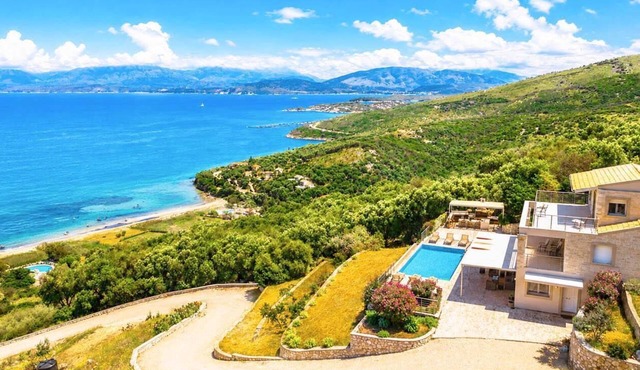 Villa Thea Kalamaki - Three Bedroom Villa, Sleeps 6 in Acharavi