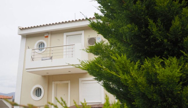 Villa Vivian in Saronikos