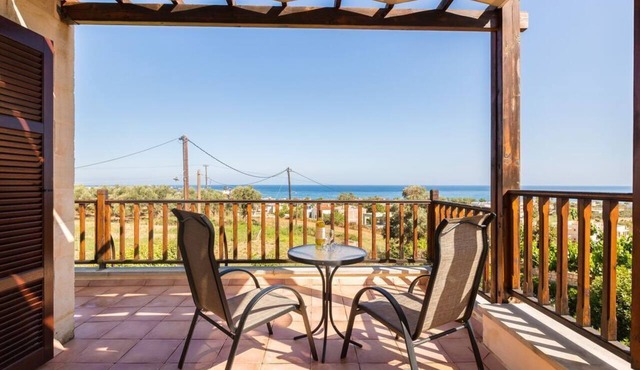 Villa with Ocean View and Private Pool in Sfakaki