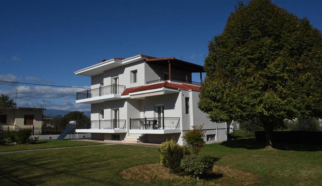 VILLAGE HOUSE in Tríkala