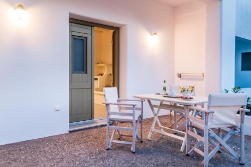 Vilos Suites in Pollonia