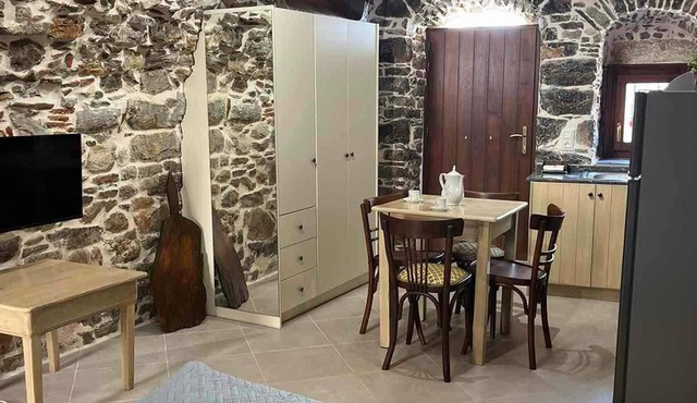 Vlychos Olympi Lodge 1 - Chios Cozy Getaway in Chios