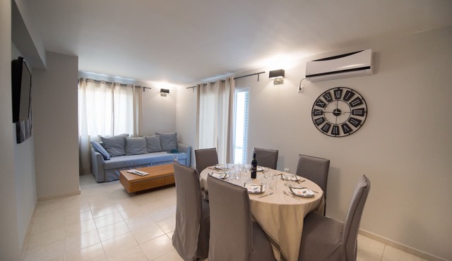 Well located 2BR apartment in Lefkada in Lefkada
