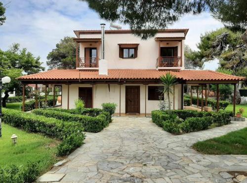 Yannis Villa in Katarrákhion