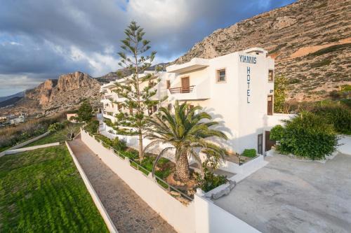 Yiannis Ηotel in Arkasa