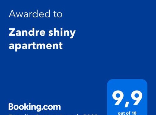 Zandre shiny apartment in Nea Potidaea