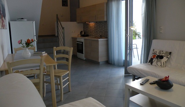 Zathea Apartments in Kithira