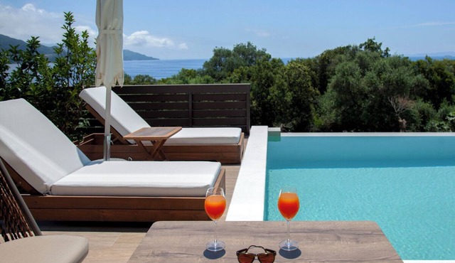 Zavia Resort-Villa Ena with Private Pool and Sea Access in Syvota