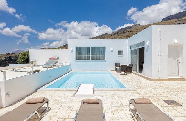 100 m² Villa ∙ 2 bedrooms ∙ 4 guests in Mariou